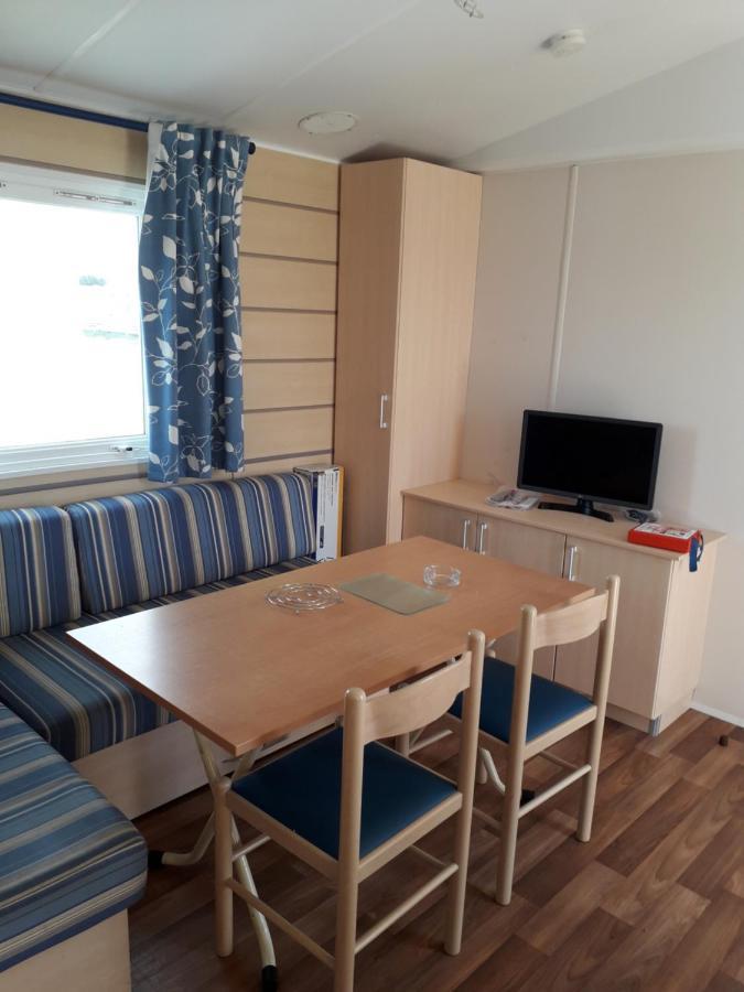 Mobil Home F01 勒波泰勒 外观 照片